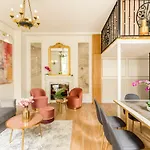 Merveil - Luxury Suite -Champselysees- Florentin I
